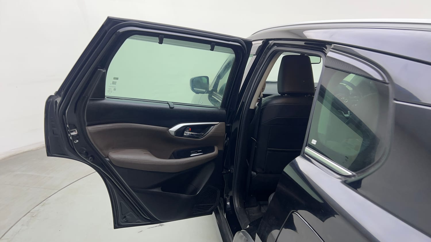 Used 2025 Toyota Urban Cruiser Hyryder V Hybrid Hybrid Automatic interior LEFT REAR DOOR OPEN VIEW