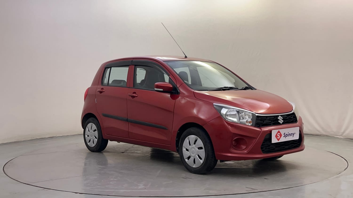 Used 2018 Maruti Suzuki Celerio ZXi (O) AMT Petrol Automatic exterior RIGHT FRONT CORNER VIEW
