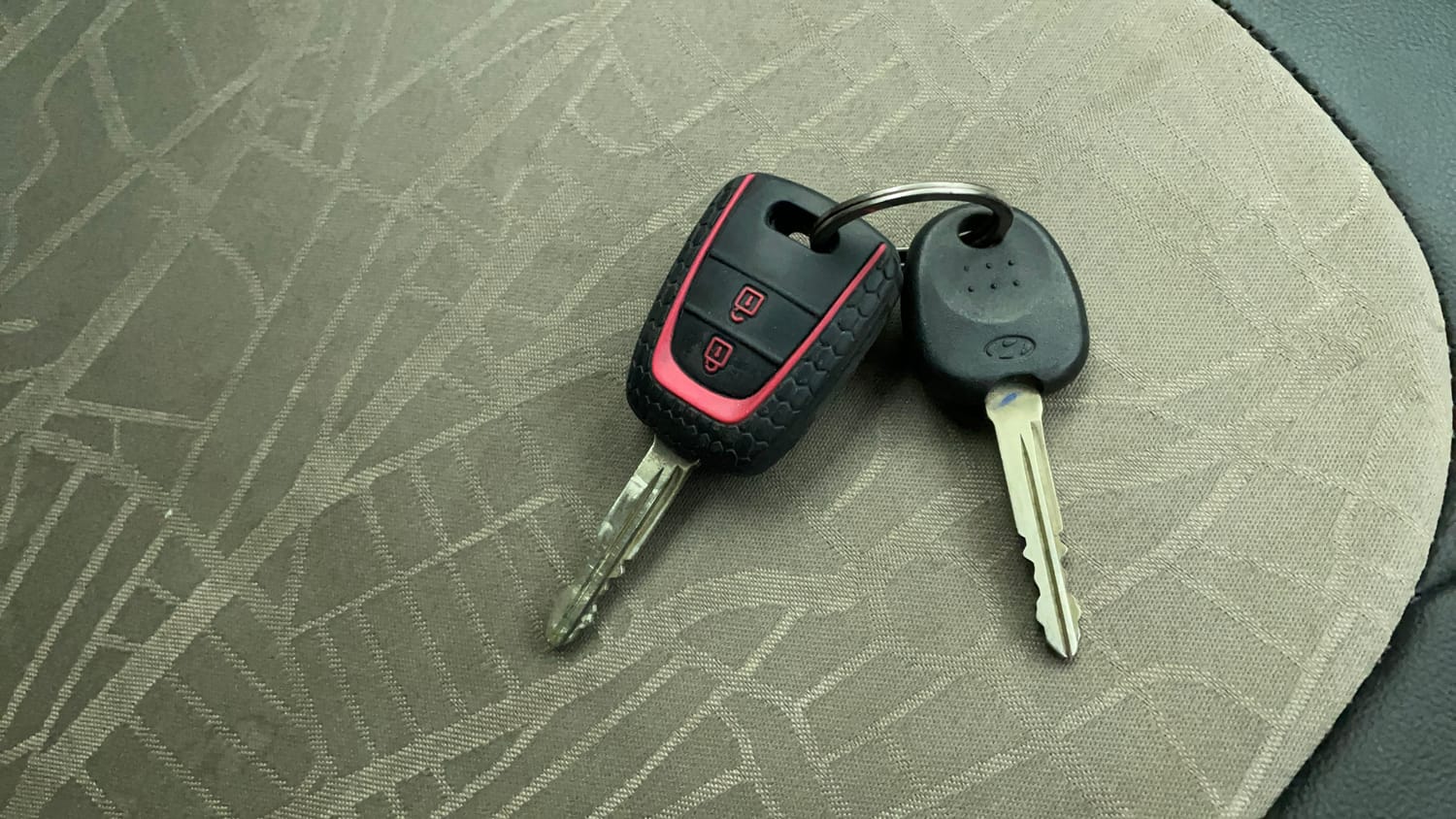 Used 2019 Hyundai Grand i10 Sportz 1.2 Kappa VTVT Petrol Manual extra CAR KEY VIEW