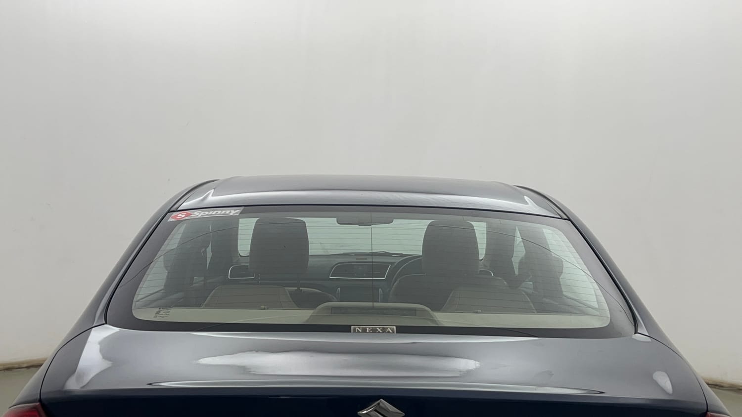 Used 2018 Maruti Suzuki Ciaz Alpha 1.4 MT Petrol Manual exterior BACK WINDSHIELD VIEW