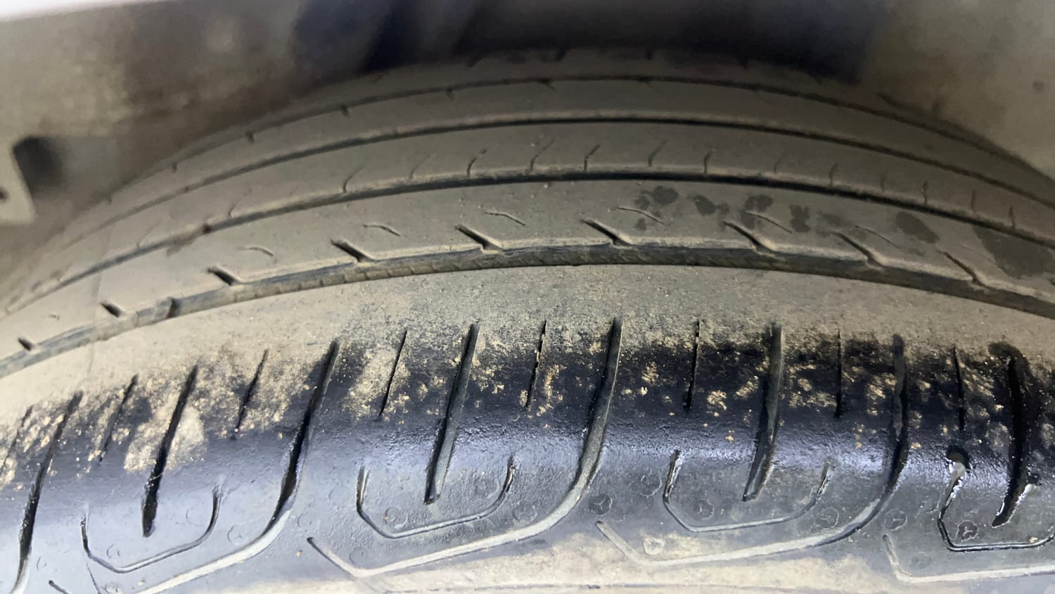 Used 2017 Honda City V Diesel Diesel Manual tyres LEFT REAR TYRE TREAD VIEW