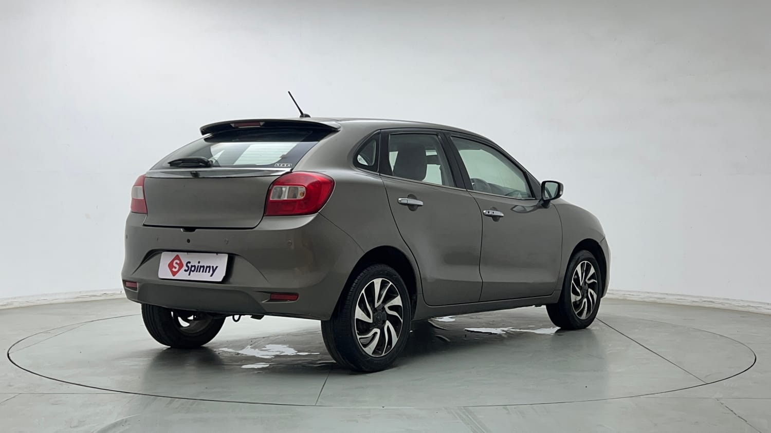 Used 2019 Maruti Suzuki Baleno Zeta Petrol Manual exterior RIGHT REAR CORNER VIEW