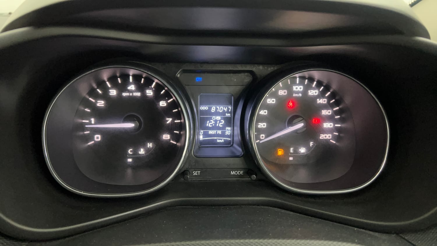 Used 2018 Tata Nexon XZ Diesel Diesel Manual interior CLUSTERMETER VIEW