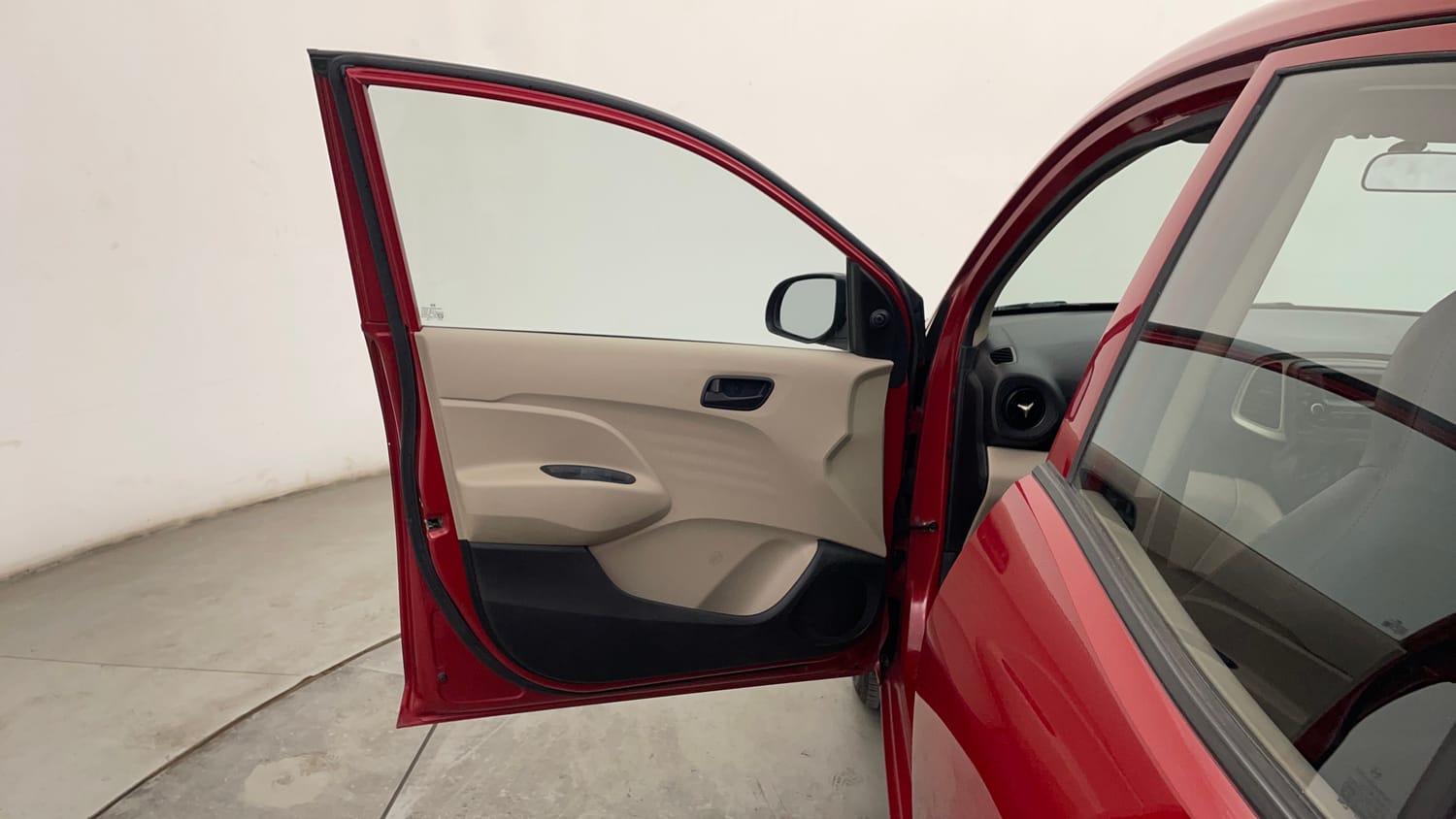 Used 2021 Hyundai Santro Magna AMT Petrol Automatic interior LEFT FRONT DOOR OPEN VIEW