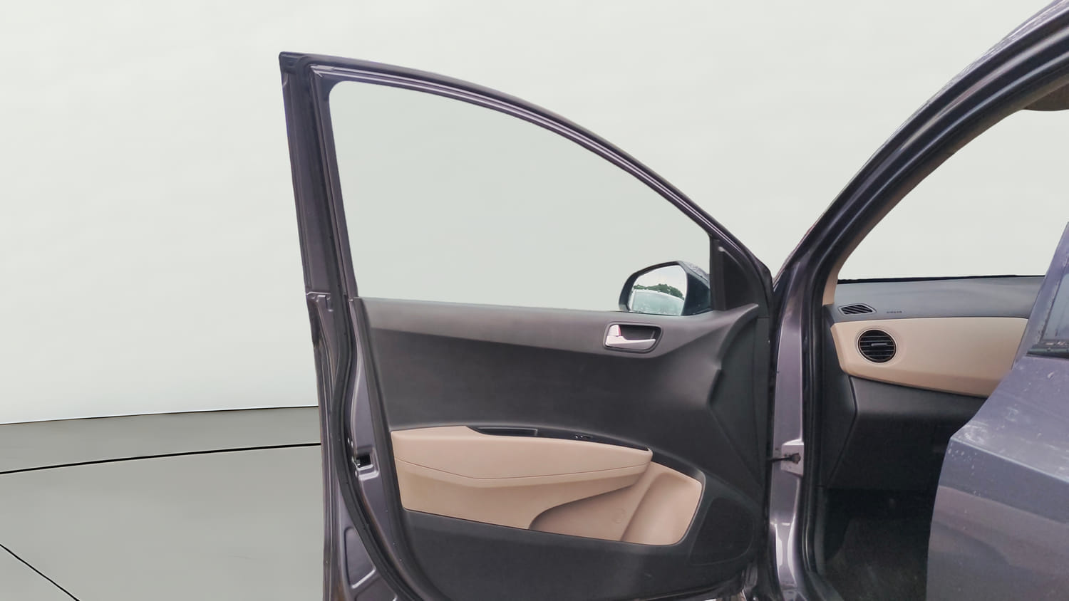 Used 2018 Hyundai Grand i10 Sportz 1.2 Kappa VTVT Petrol Manual interior LEFT FRONT DOOR OPEN VIEW