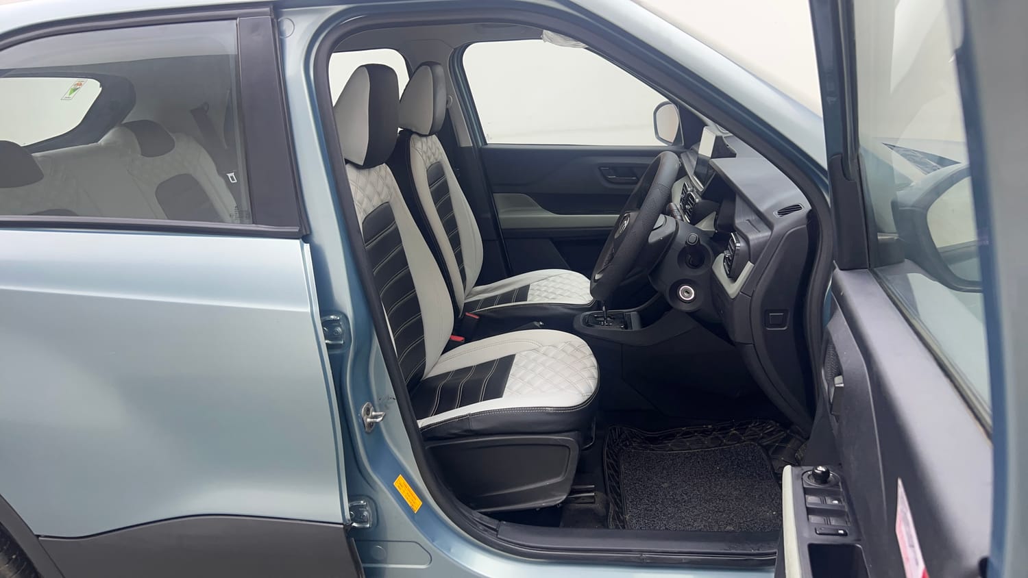 Used 2023 Tata Punch Adventure AMT Petrol Automatic interior RIGHT SIDE FRONT DOOR CABIN VIEW