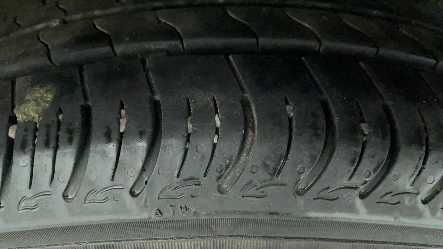 Used 2019 Hyundai Grand i10 Sportz 1.2 Kappa VTVT Petrol Manual tyres LEFT REAR TYRE TREAD VIEW