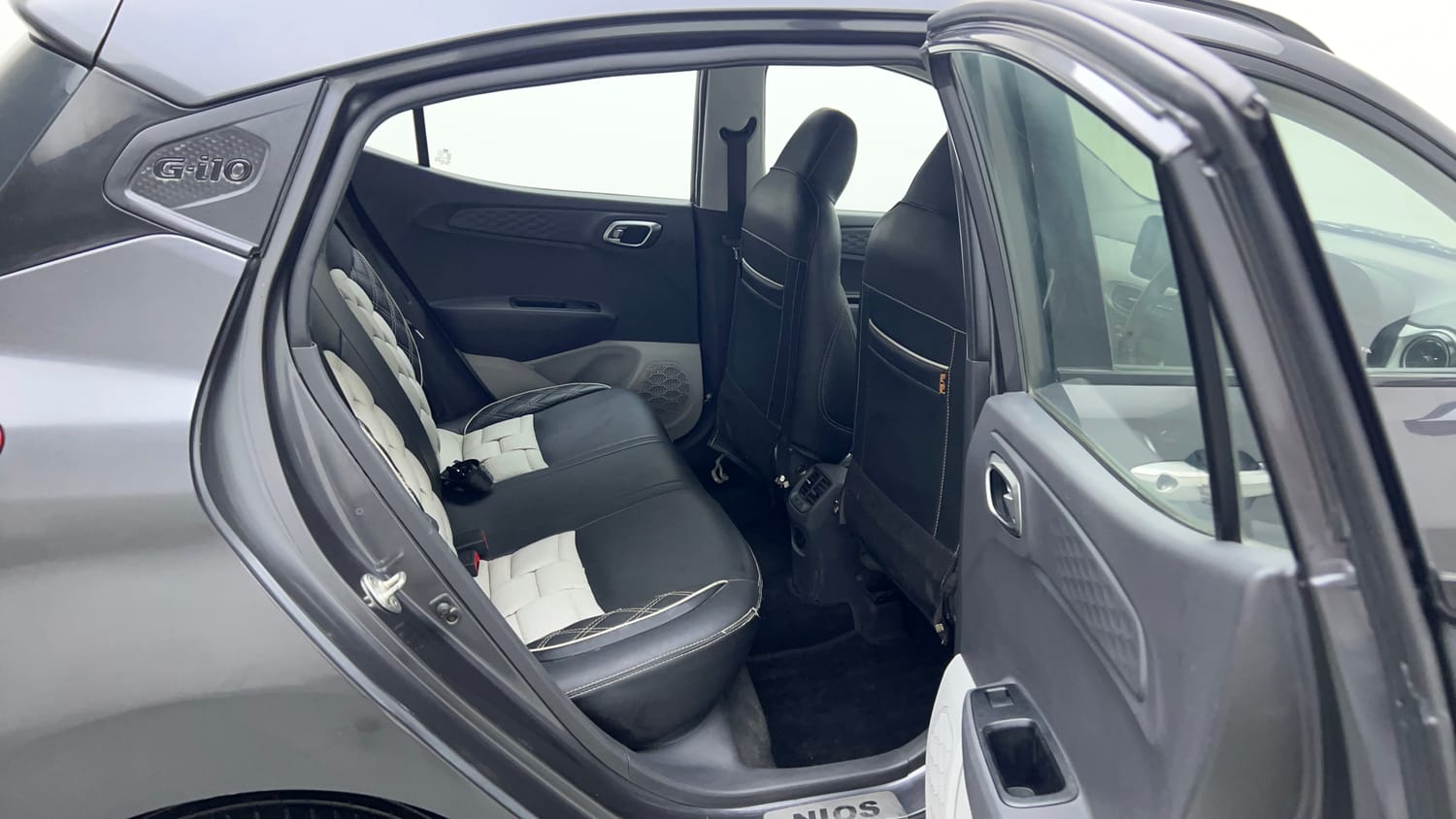Used 2021 Hyundai Grand i10 Nios Sportz 1.2 Kappa VTVT Petrol Manual interior RIGHT SIDE REAR DOOR CABIN VIEW