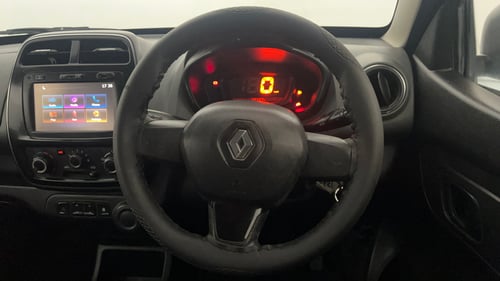 Used 2018 Renault Kwid RXT (O) 1.0 SCE Edition Petrol Manual interior STEERING VIEW
