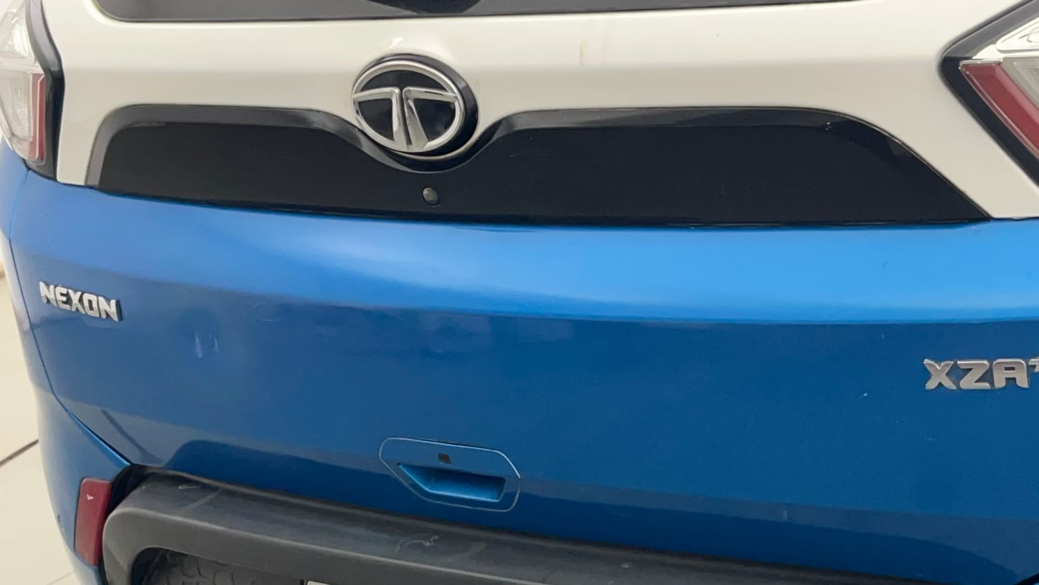 Used 2020 Tata Nexon XZA Plus (O) Petrol Automatic dents MINOR SCRATCH