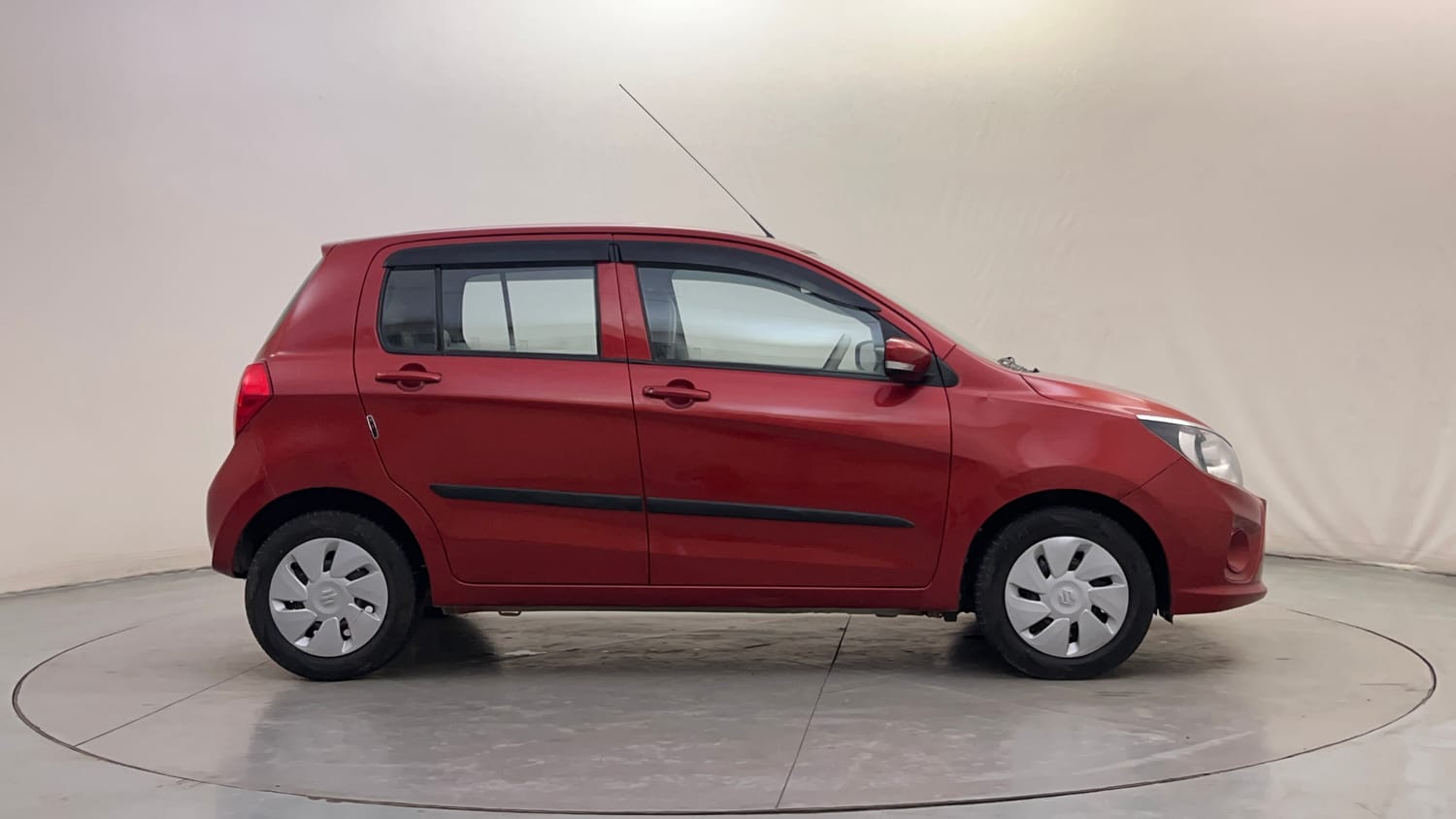 Used 2018 Maruti Suzuki Celerio ZXi (O) AMT Petrol Automatic exterior RIGHT SIDE VIEW