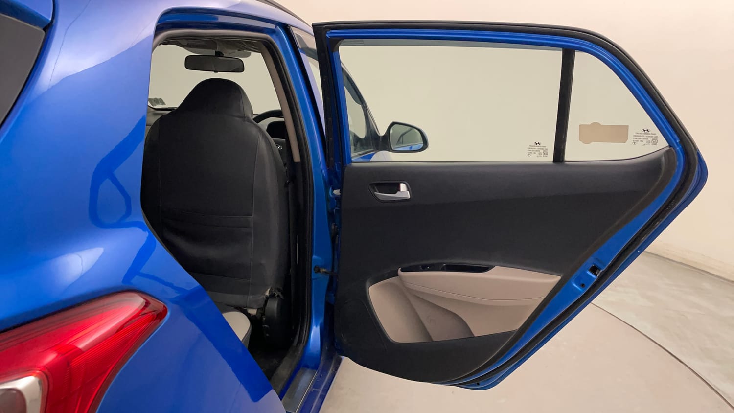 Used 2018 Hyundai Grand i10 Sportz AT 1.2 Kappa VTVT Petrol Automatic interior RIGHT REAR DOOR OPEN VIEW