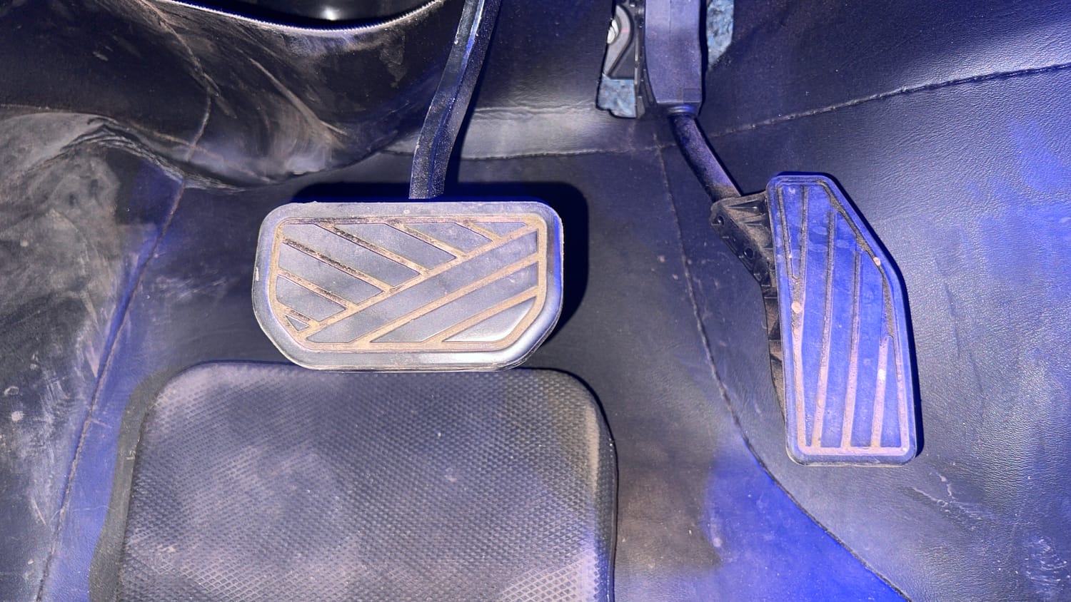 Used 2025 Maruti Suzuki Baleno Alpha AGS Petrol Automatic interior PEDALS VIEW