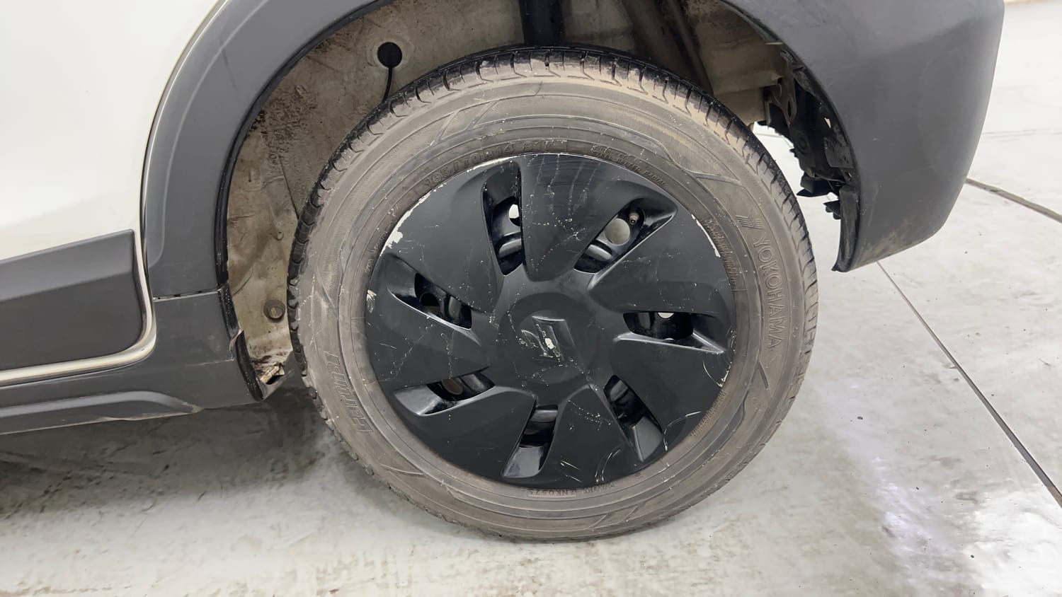 Used 2019 Maruti Suzuki Celerio X Zxi (O) AMT Petrol Automatic tyres LEFT REAR TYRE RIM VIEW