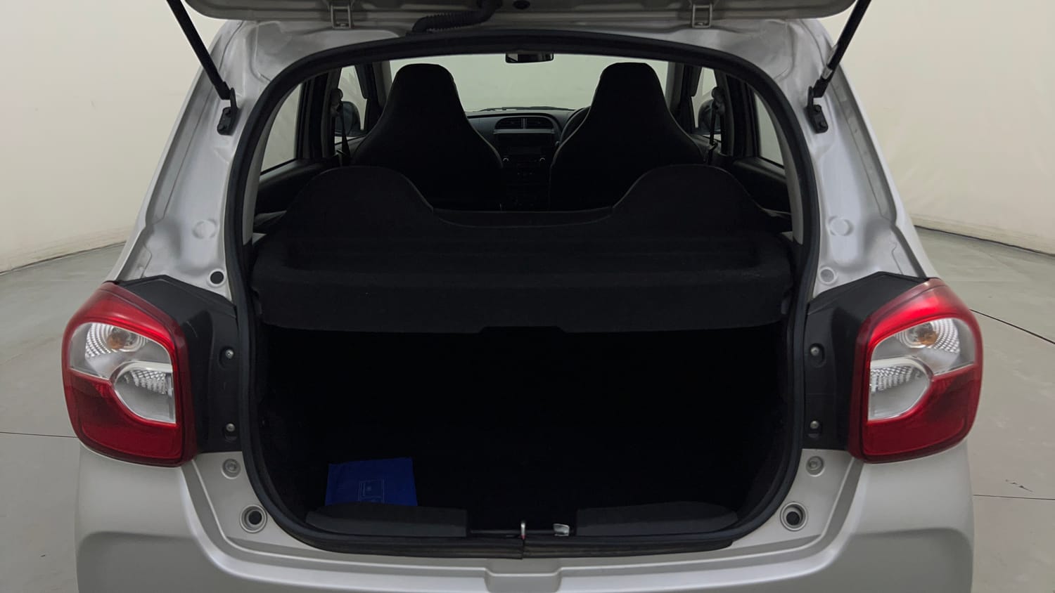 Used 2023 Maruti Suzuki Alto K10 VXi Petrol Manual interior DICKY INSIDE VIEW