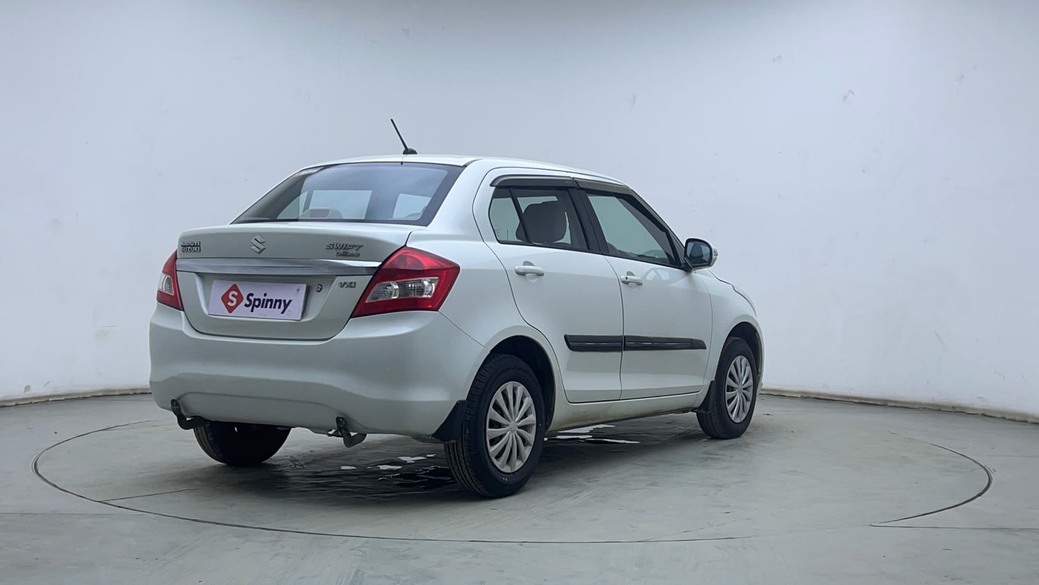 Used 2015 Maruti Suzuki Swift Dzire VXI Petrol Manual exterior RIGHT REAR CORNER VIEW