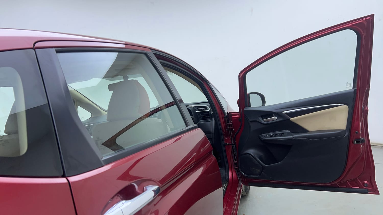 Used 2020 Honda Jazz ZX CVT Petrol Automatic interior RIGHT FRONT DOOR OPEN VIEW