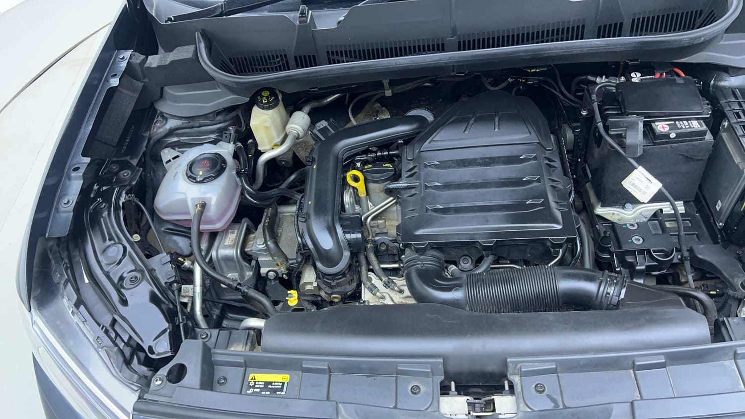 Used 2022 Volkswagen Taigun Topline 1.0 TSI AT Petrol Automatic engine ENGINE RIGHT SIDE VIEW