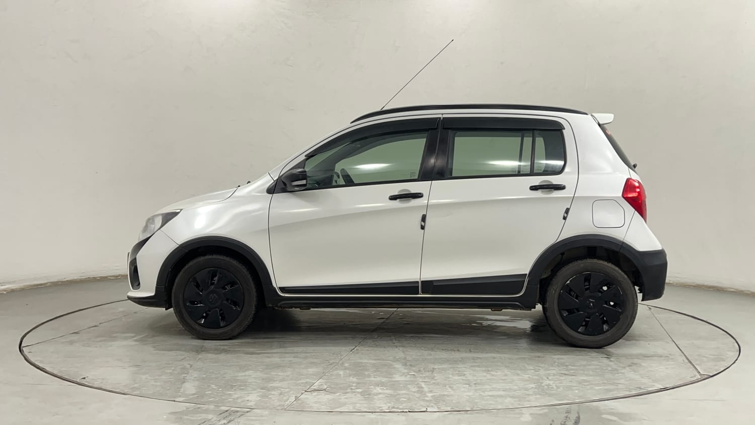 Used 2019 Maruti Suzuki Celerio X Zxi (O) AMT Petrol Automatic exterior LEFT SIDE VIEW