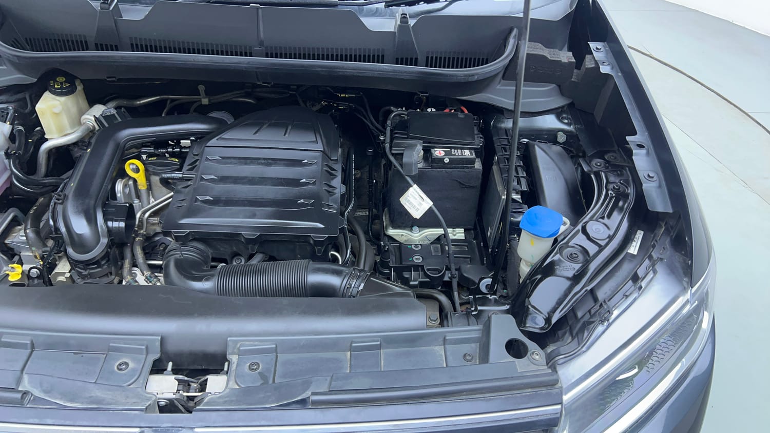 Used 2022 Volkswagen Taigun Topline 1.0 TSI AT Petrol Automatic engine ENGINE LEFT SIDE VIEW