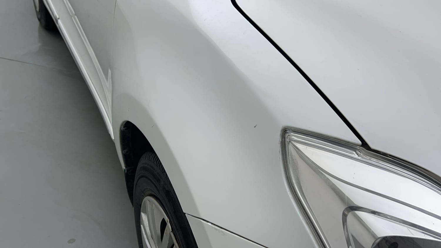 Used 2018 Maruti Suzuki Dzire VXi Petrol Manual dents MINOR SCRATCH
