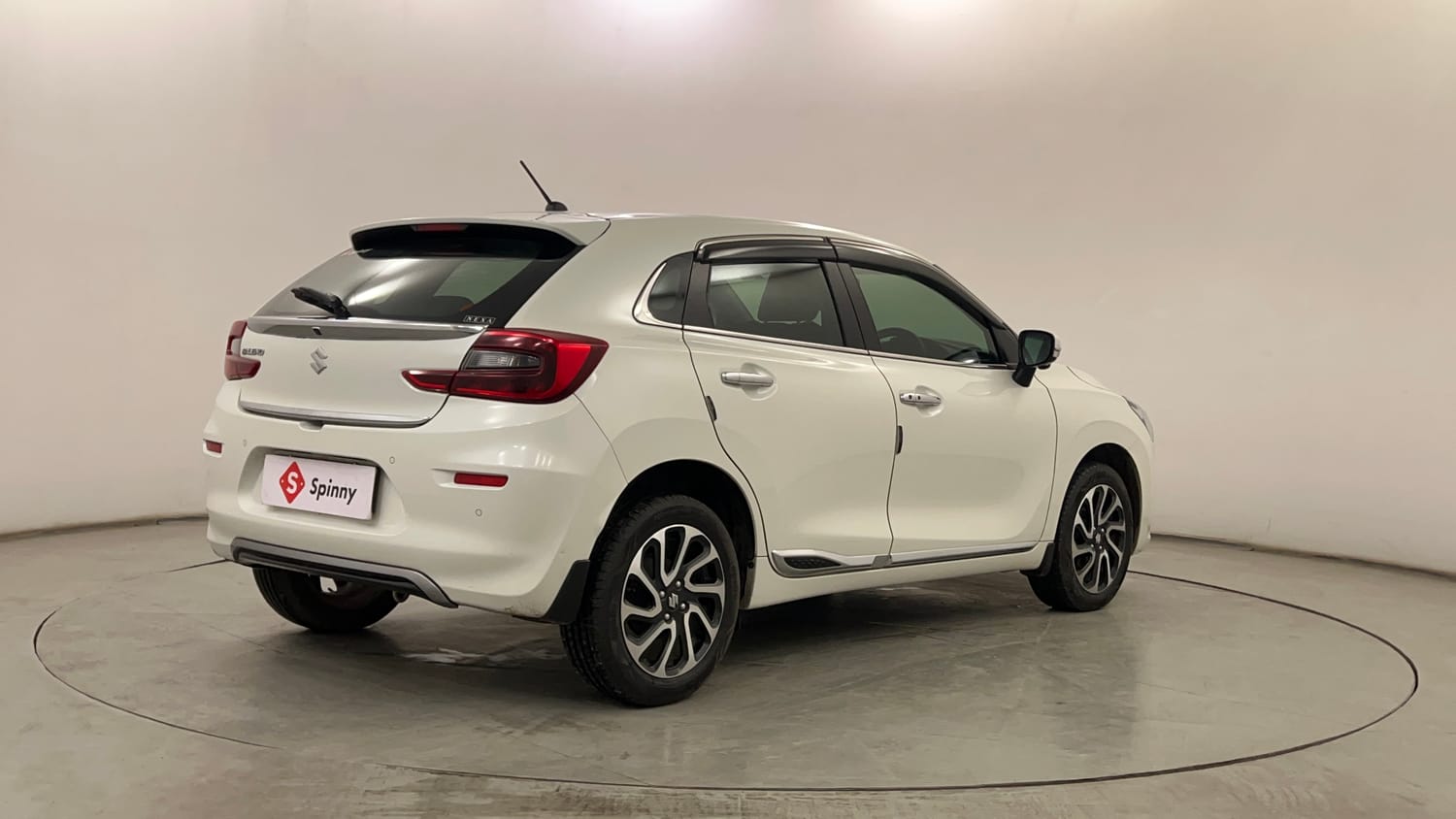 Used 2025 Maruti Suzuki Baleno Alpha AGS Petrol Automatic exterior RIGHT REAR CORNER VIEW
