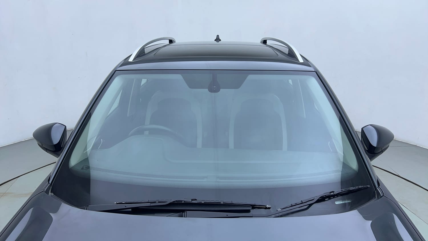 Used 2022 Volkswagen Taigun Topline 1.0 TSI AT Petrol Automatic exterior FRONT WINDSHIELD VIEW