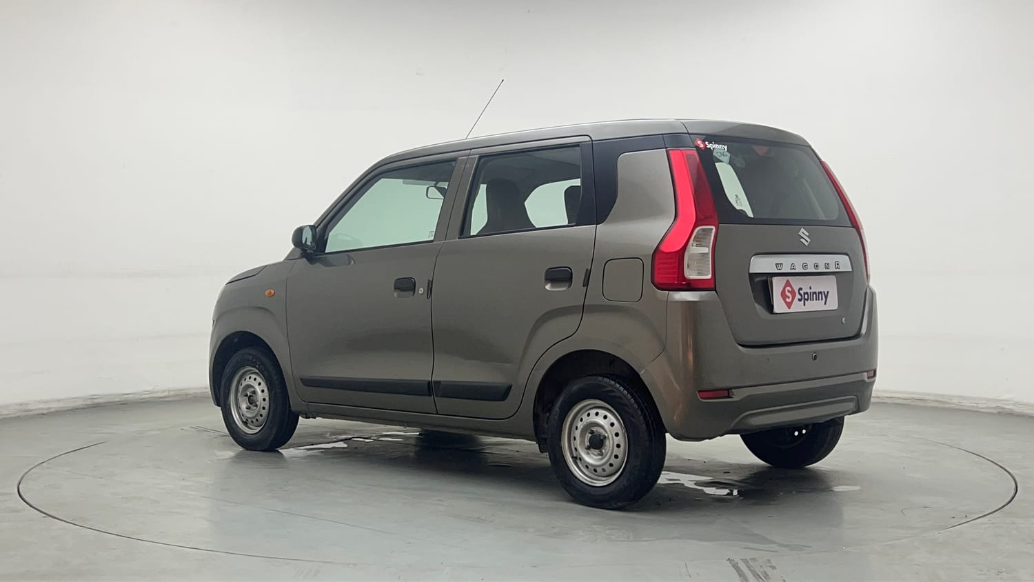 Used 2019 Maruti Suzuki Wagon R LXi 1.0 CNG Cng Manual exterior LEFT REAR CORNER VIEW