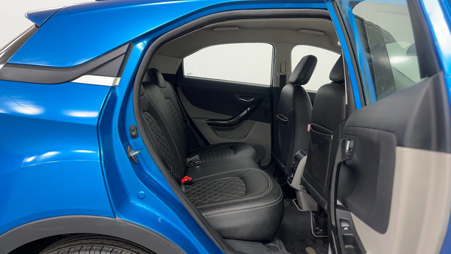 Used 2018 Tata Nexon XZ Diesel Diesel Manual interior RIGHT SIDE REAR DOOR CABIN VIEW