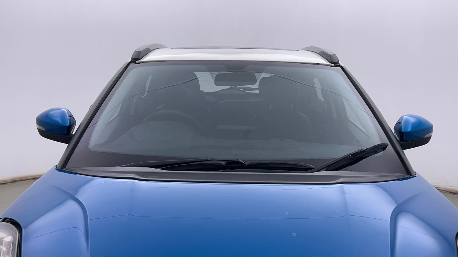 Used 2020 Tata Nexon XZA Plus (O) Petrol Automatic exterior FRONT WINDSHIELD VIEW