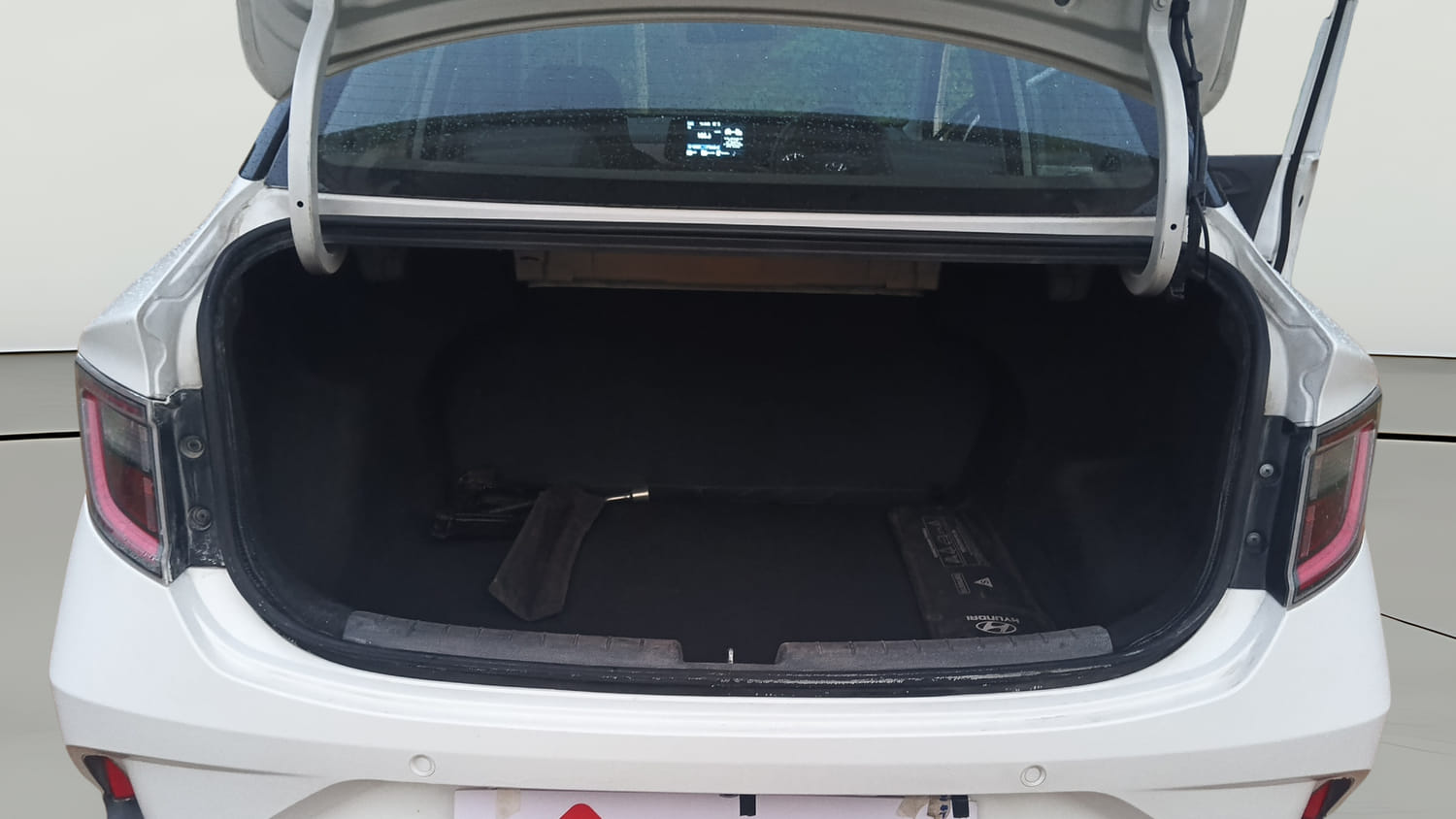 Used 2020 Hyundai Aura SX 1.2 Petrol Petrol Manual interior DICKY INSIDE VIEW