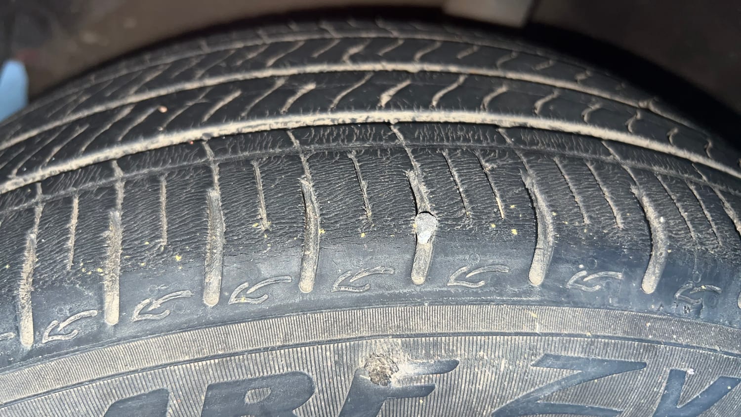 Used 2022 Hyundai Aura S 1.2 AMT Petrol Petrol Automatic tyres LEFT FRONT TYRE TREAD VIEW