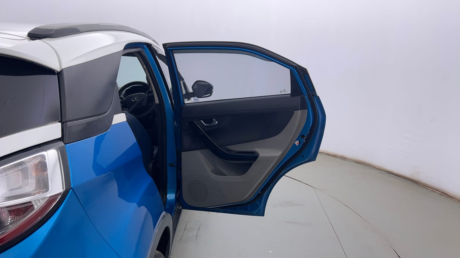 Used 2020 Tata Nexon XZA Plus (O) Petrol Automatic interior RIGHT REAR DOOR OPEN VIEW