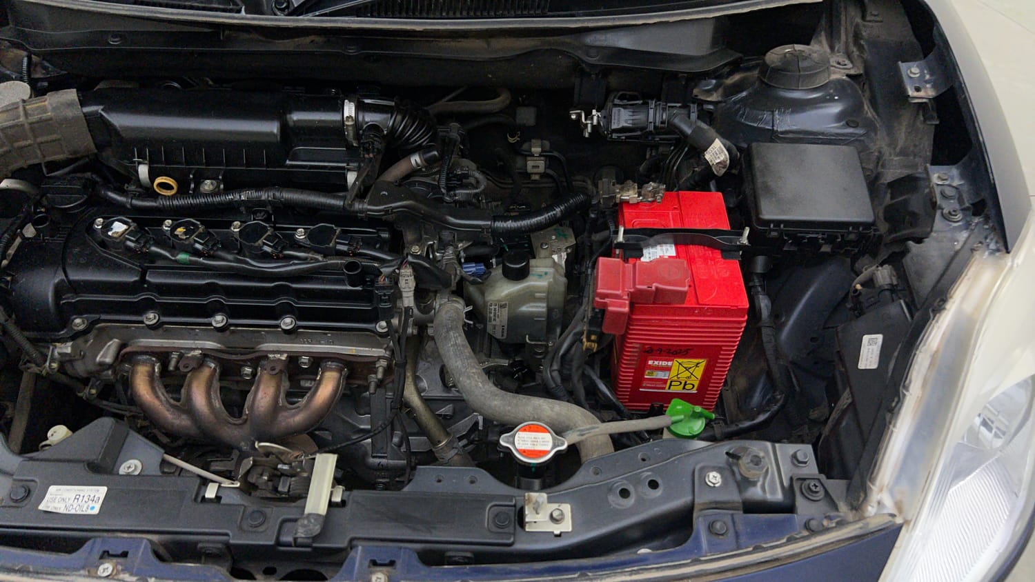 Used 2018 Maruti Suzuki Swift ZXi AMT Petrol Automatic engine ENGINE LEFT SIDE VIEW