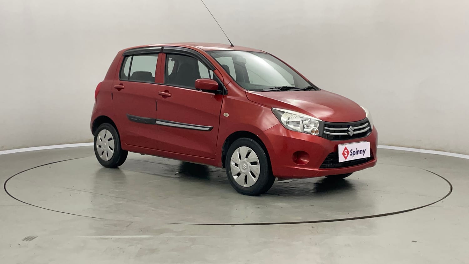 Used 2015 Maruti Suzuki Celerio VXi AMT Petrol Automatic exterior RIGHT FRONT CORNER VIEW