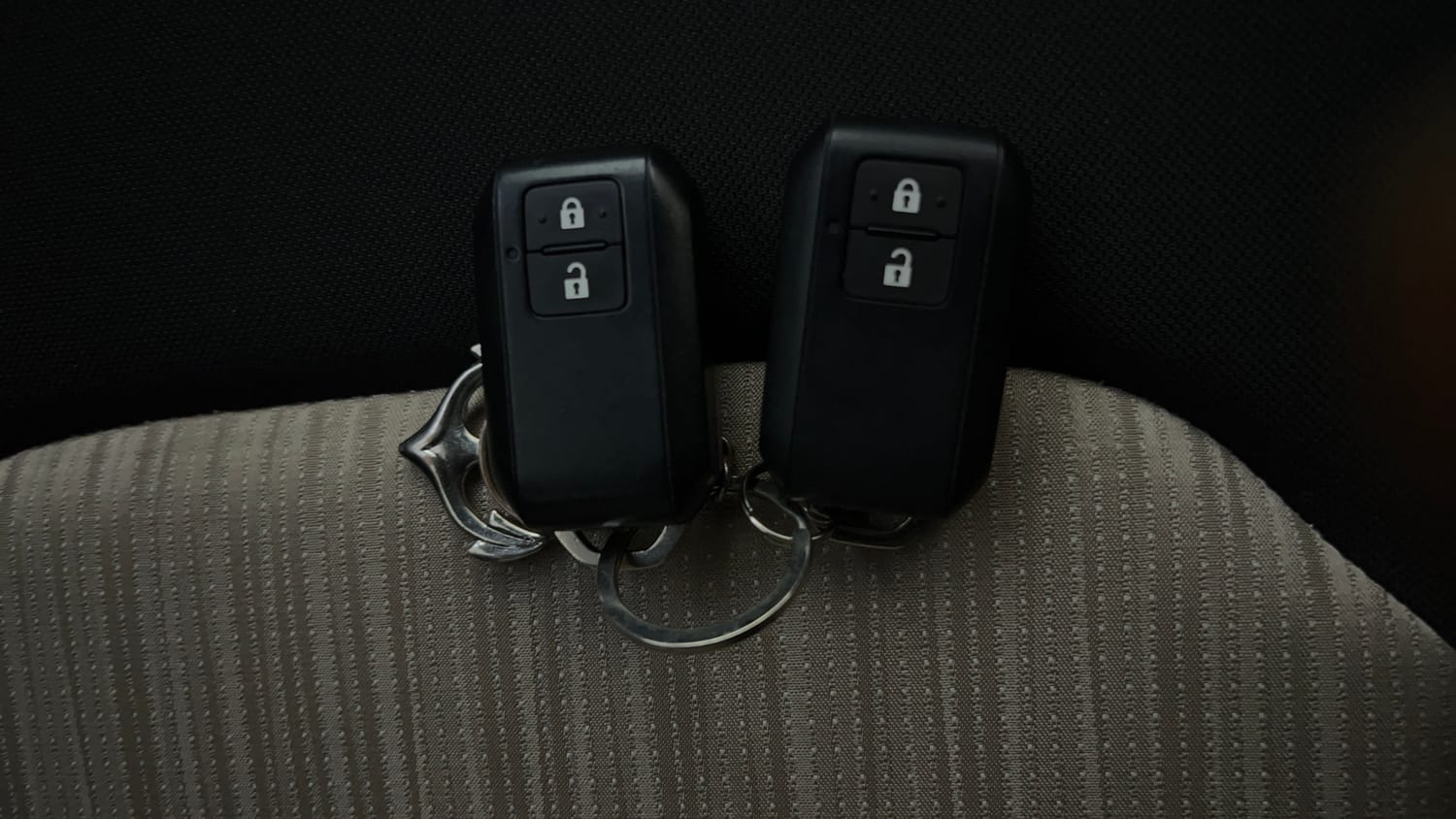 Used 2024 Toyota Glanza G Petrol Manual extra CAR KEY VIEW