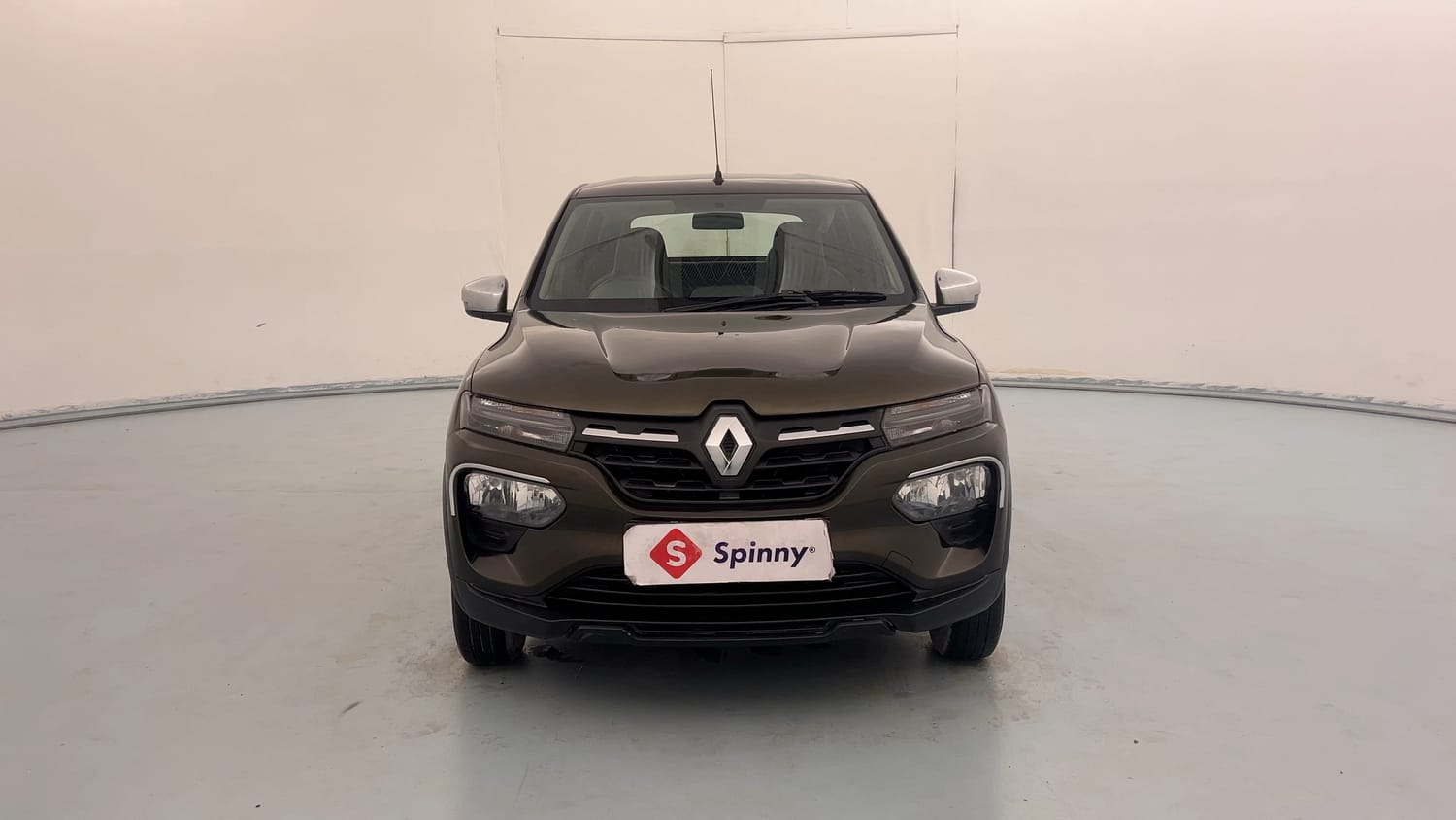 Used 2020 Renault Kwid 1.0 RXT Opt Petrol Manual exterior FRONT VIEW