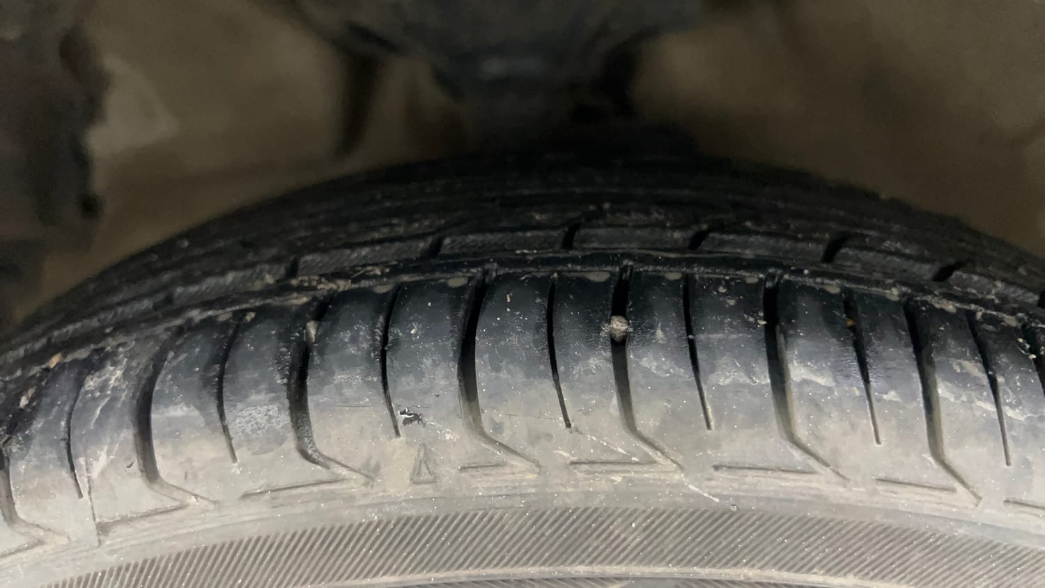 Used 2019 Maruti Suzuki Celerio X Zxi (O) AMT Petrol Automatic tyres LEFT FRONT TYRE TREAD VIEW