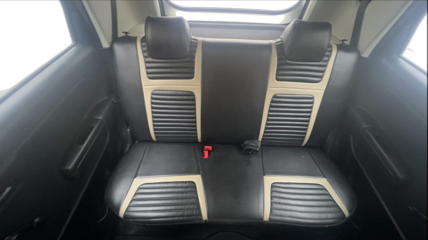 Used 2019 Maruti Suzuki Wagon R LXi 1.0 CNG Cng Manual interior REAR SEAT CONDITION VIEW