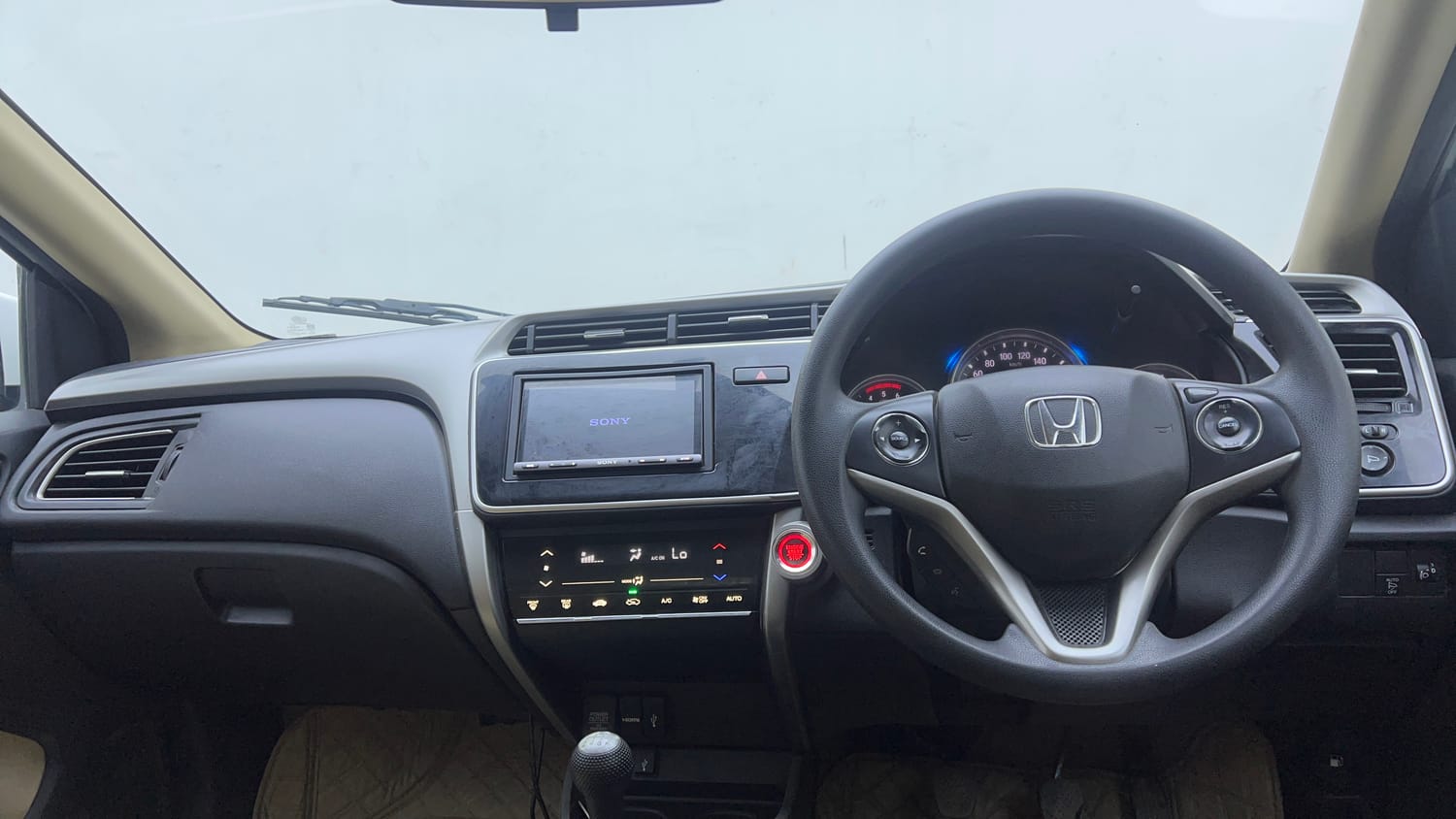 Used 2017 Honda City V Diesel Diesel Manual interior DASHBOARD VIEW