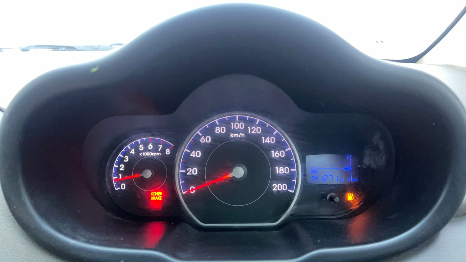 Used 2015 Hyundai i10 Sportz 1.1 iRDE2 Petrol Manual interior CLUSTERMETER VIEW