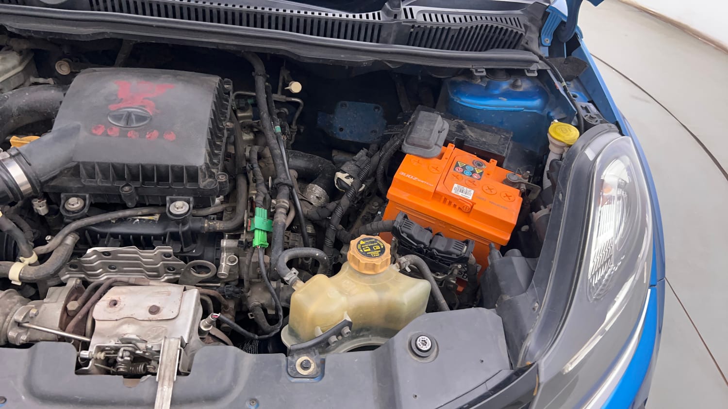 Used 2020 Tata Nexon XZA Plus (O) Petrol Automatic engine ENGINE LEFT SIDE VIEW