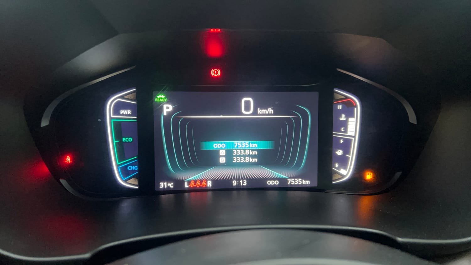 Used 2025 Toyota Urban Cruiser Hyryder V Hybrid Hybrid Automatic interior CLUSTERMETER VIEW