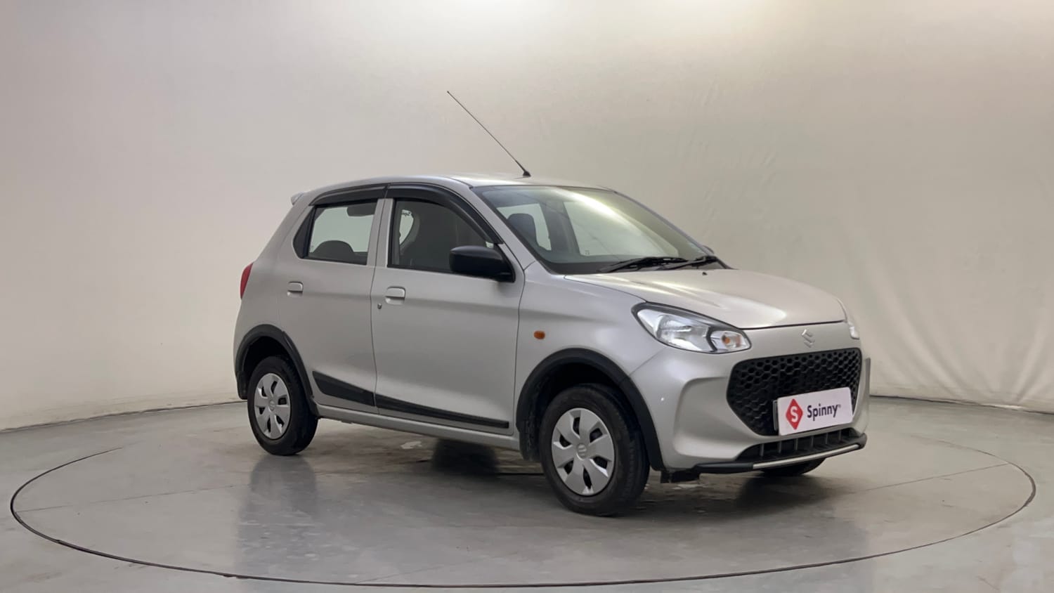 Used 2023 Maruti Suzuki Alto K10 VXi Petrol Manual exterior RIGHT FRONT CORNER VIEW