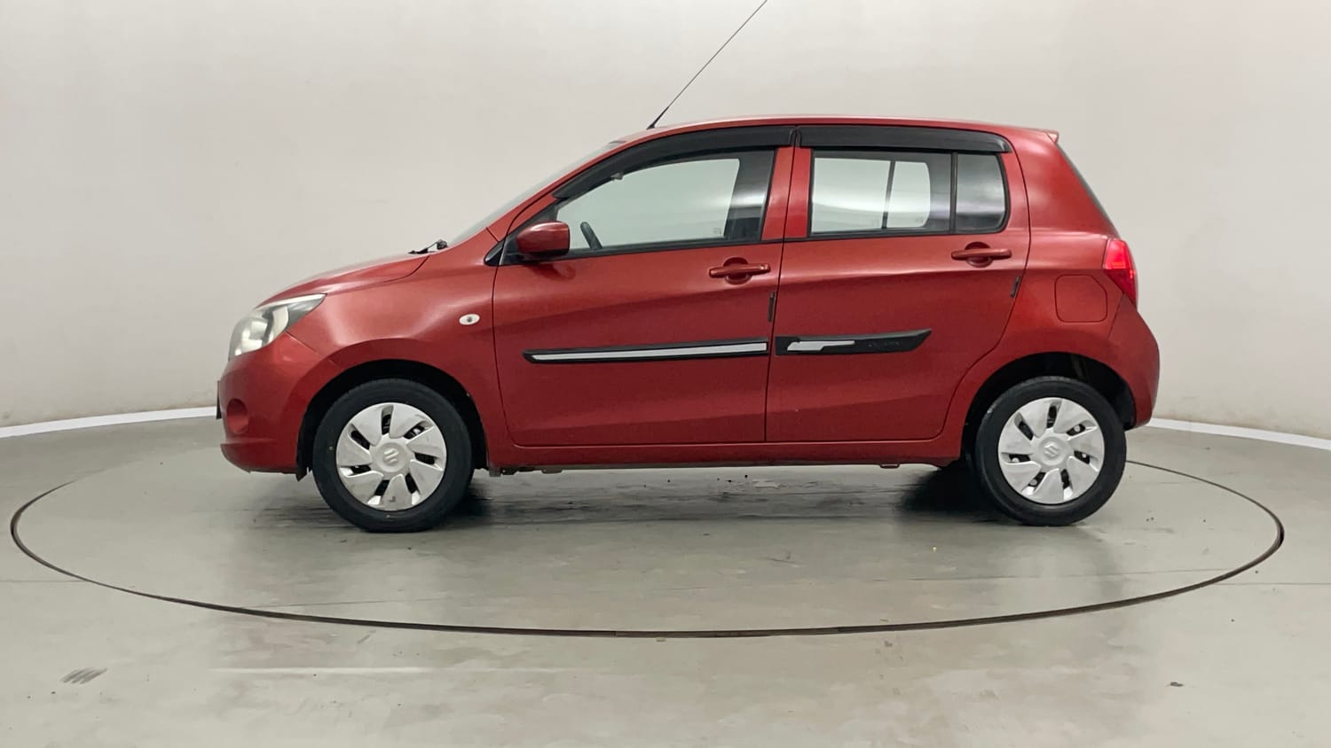 Used 2015 Maruti Suzuki Celerio VXi AMT Petrol Automatic exterior LEFT SIDE VIEW