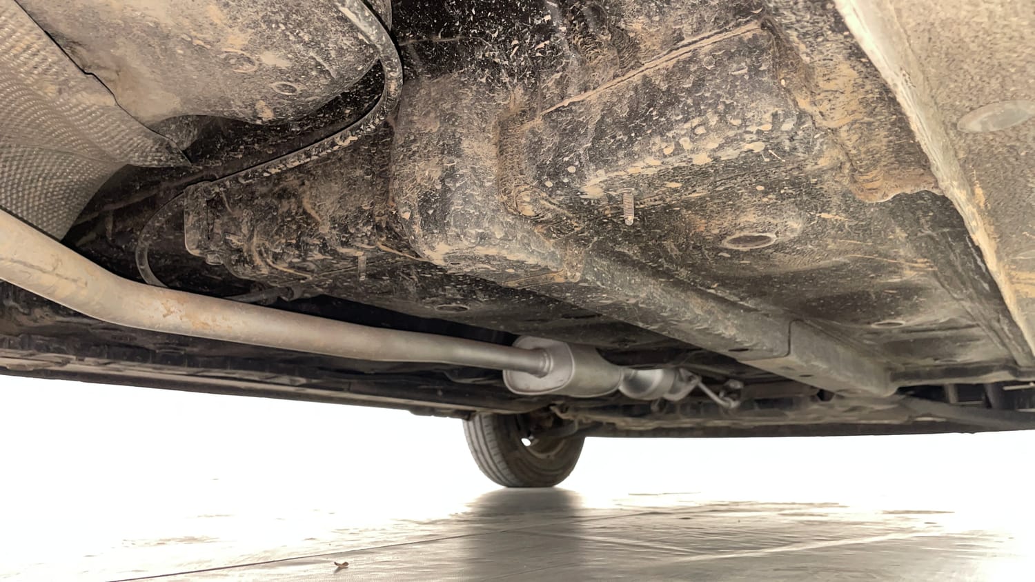 Used 2021 Hyundai Santro Magna AMT Petrol Automatic extra REAR RIGHT UNDERBODY VIEW