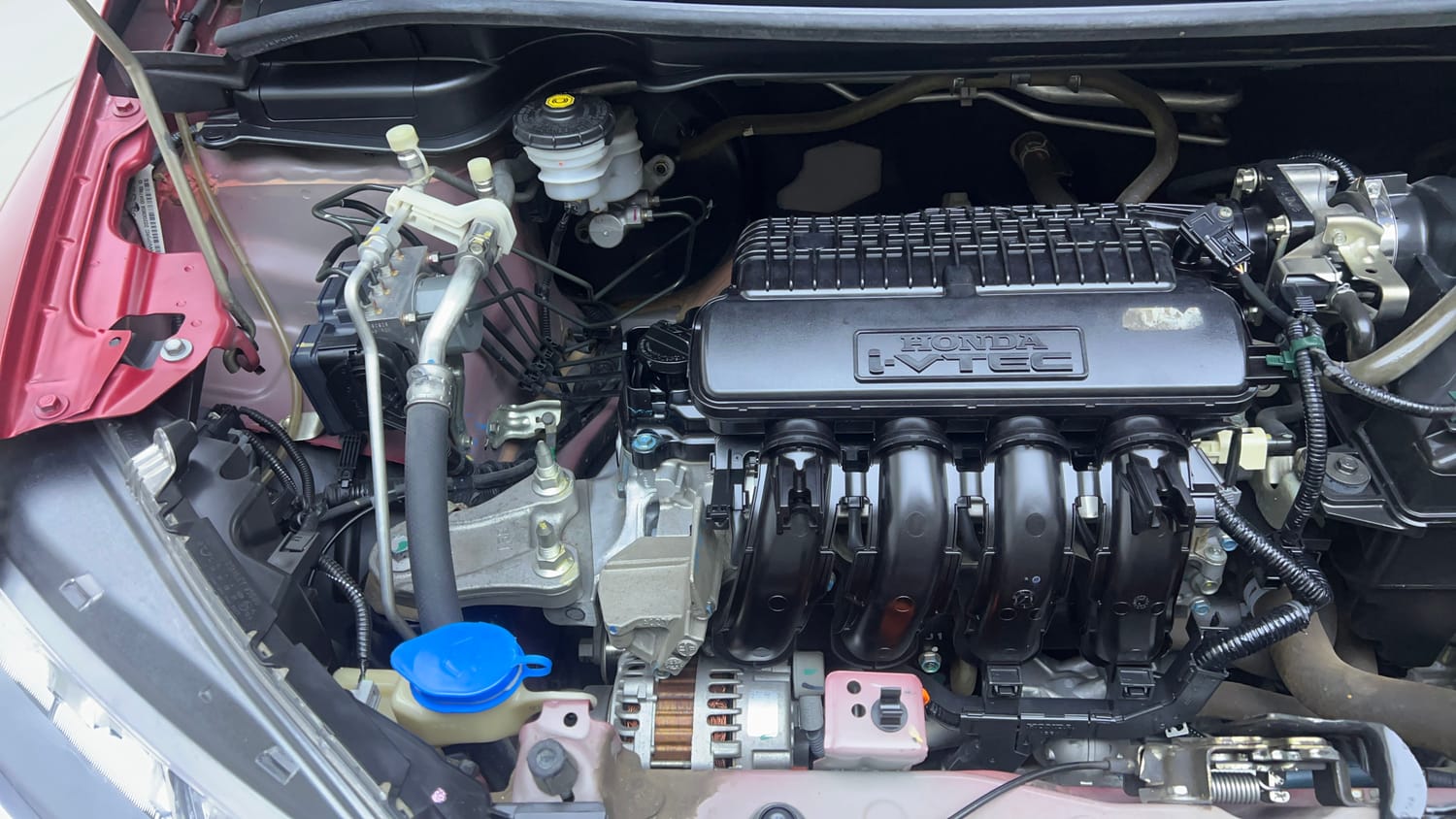 Used 2020 Honda Jazz ZX CVT Petrol Automatic engine ENGINE RIGHT SIDE VIEW