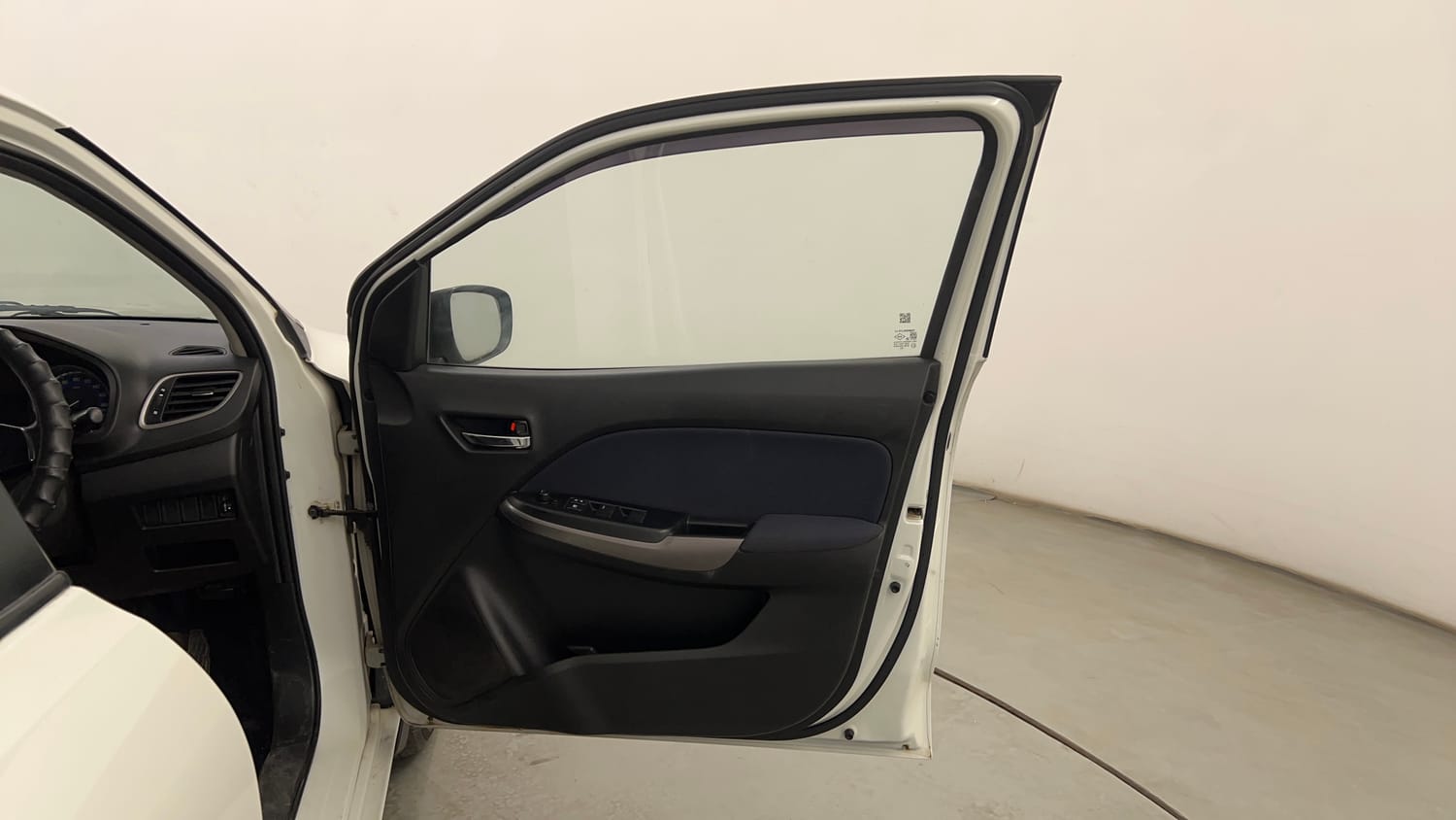 Used 2019 Maruti Suzuki Baleno Delta Petrol Manual interior RIGHT FRONT DOOR OPEN VIEW