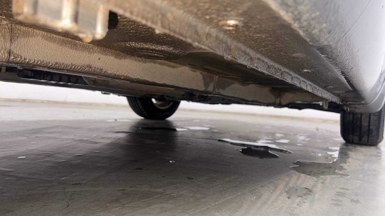 Used 2018 Maruti Suzuki Ciaz Delta Hybrid 1.5 Petrol Manual extra REAR RIGHT UNDERBODY VIEW