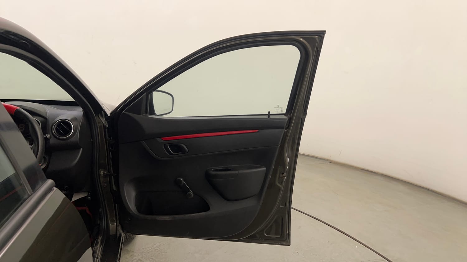Used 2017 Renault Kwid RXL Live For More Edition Petrol Manual interior RIGHT FRONT DOOR OPEN VIEW